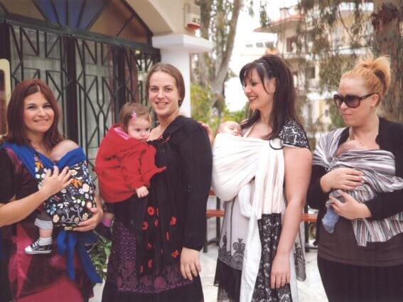 Babywearing μαμάδες