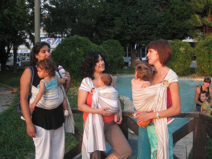 Συνάντηση babywearing