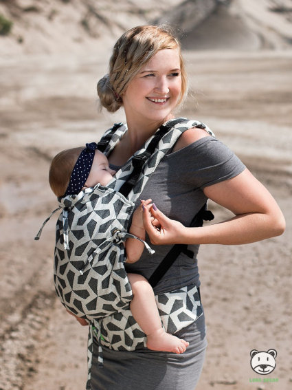 Giraffe Black Adjustable Baby Carrier